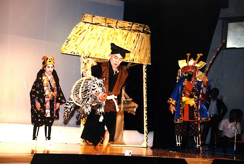 組踊「伏山敵討」　瀬名波区（組踊発表会）