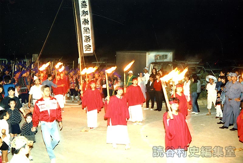 炎隊　読青協（創作「進貢船」）