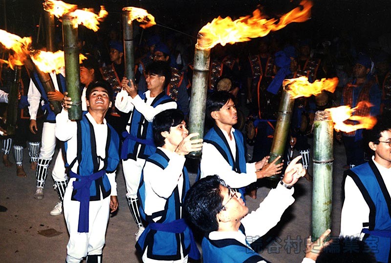 炎隊　読青協（創作「進貢船」）