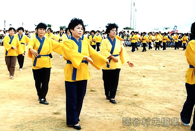 団体演技　婦人会