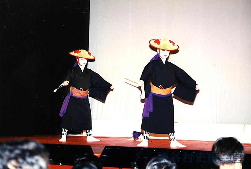 琉球舞踊発表会（福祉センター）