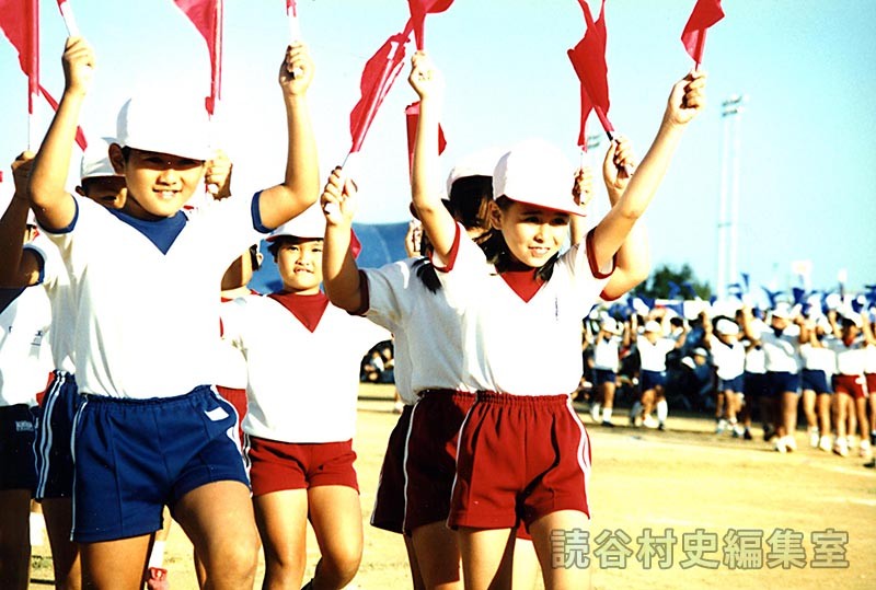 集団演技　村内小学校