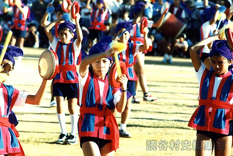 集団演技　村内小学校