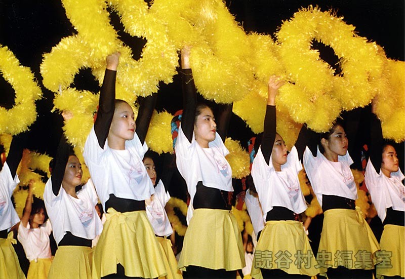 創作ダンス　読谷高校ダンス部