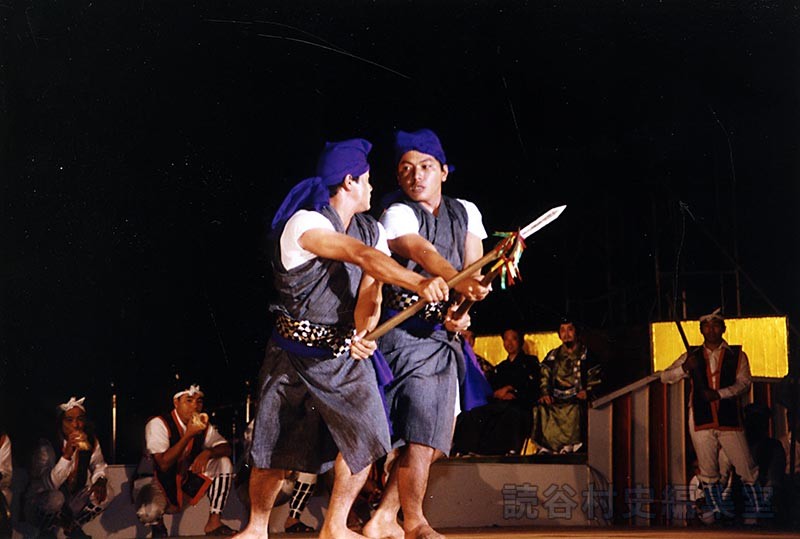 棒術　波平区（創作「進貢船」）