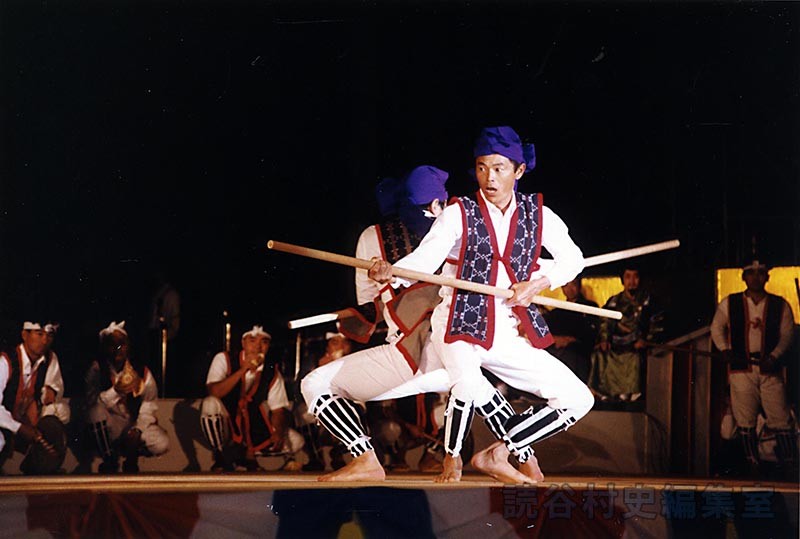 棒術　波平区（創作「進貢船」）