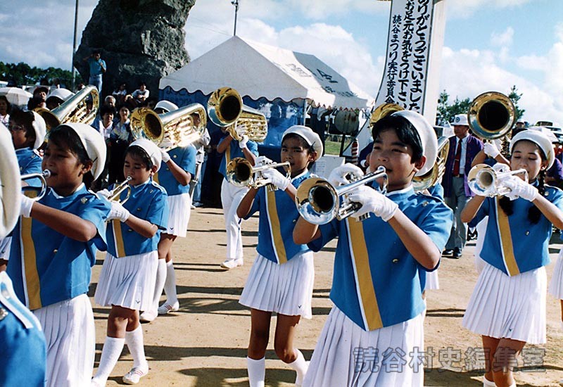 パレード　渡慶次小学校（オープニングセレモニー）
