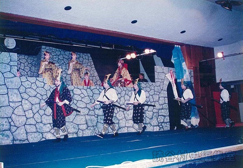 組踊「忠臣護佐丸」　楚辺区（福祉センター）