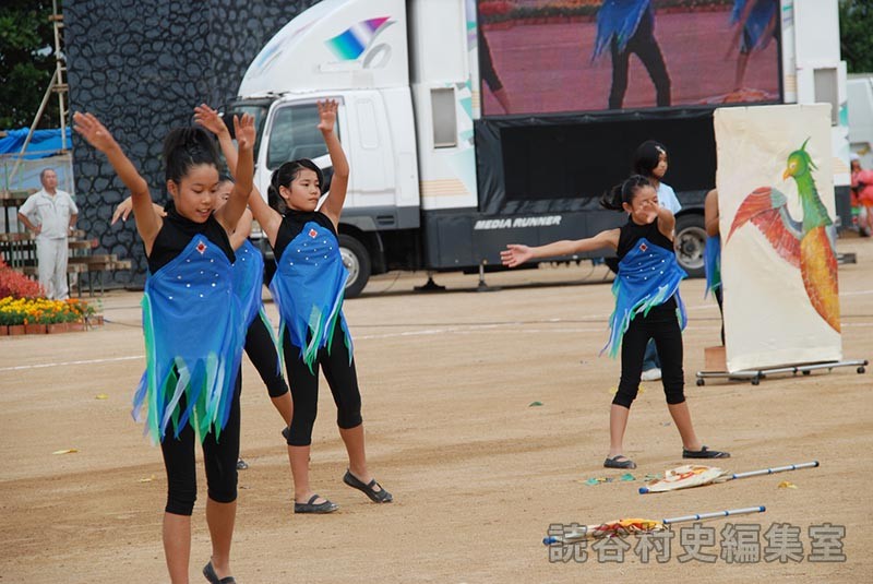 集団演技　村内小学校