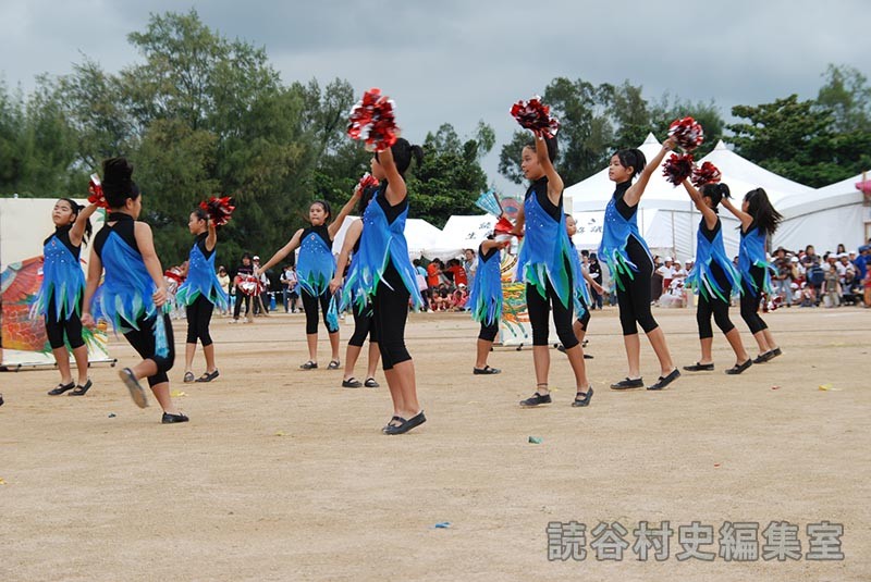 集団演技　村内小学校