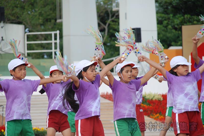 集団演技　村内小学校
