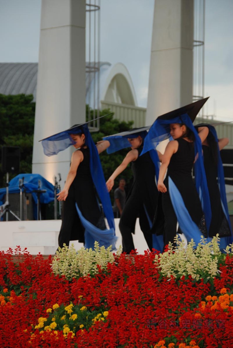 創作ダンス　読谷高校ダンス部