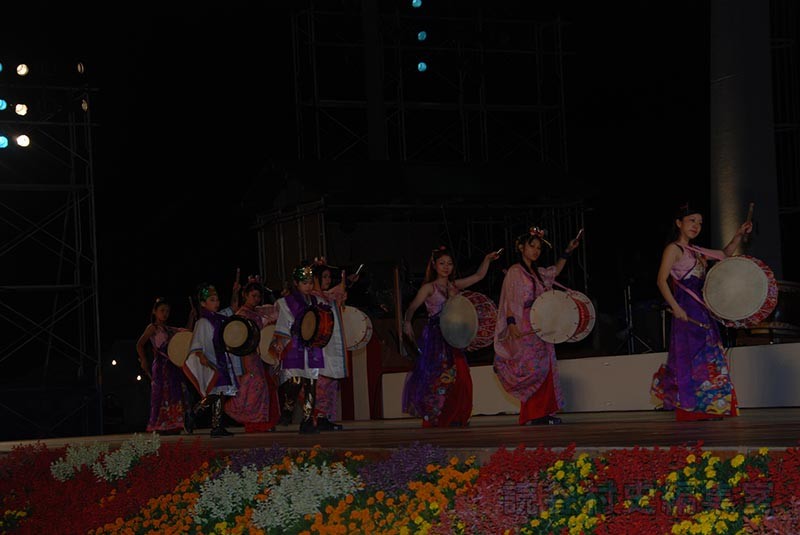 島太鼓　ひがけい子と島太鼓（赤犬子琉球古典音楽大演奏会）