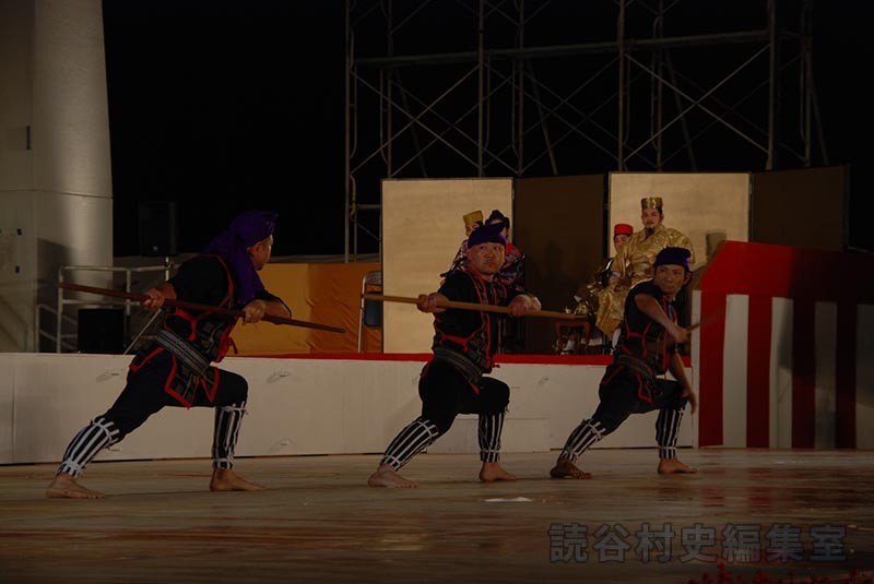 「宴」棒術　座喜味棒保存会（創作「進貢船」）