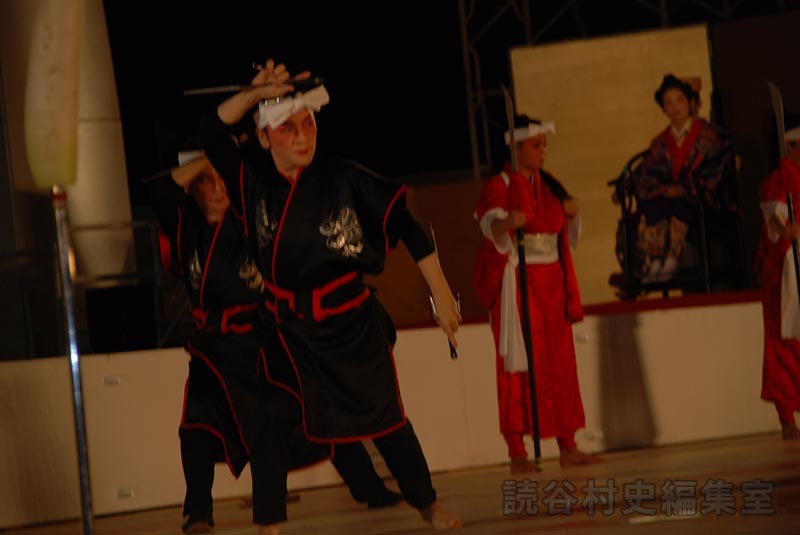 「宴」棒術　座喜味棒保存会（創作「進貢船」）