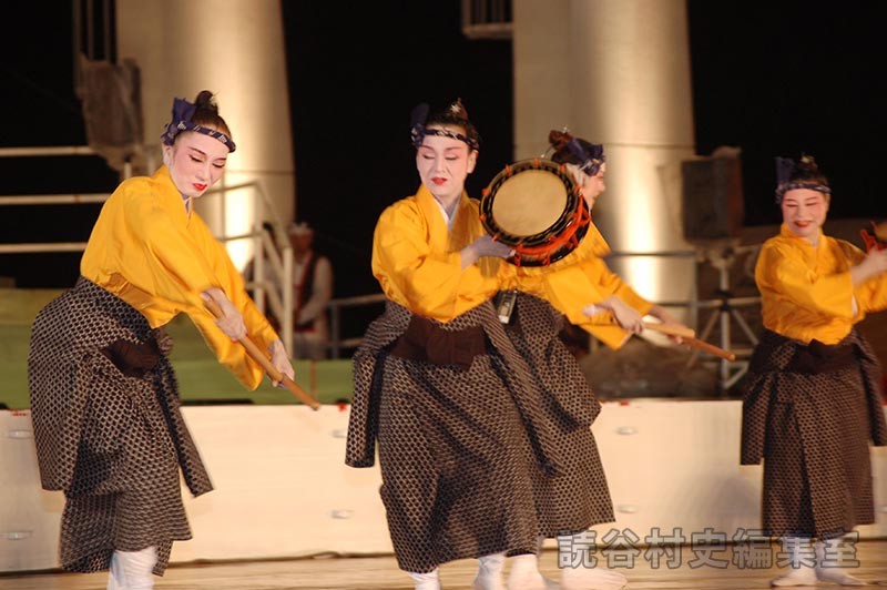 「宴」舞踊（創作「進貢船」）