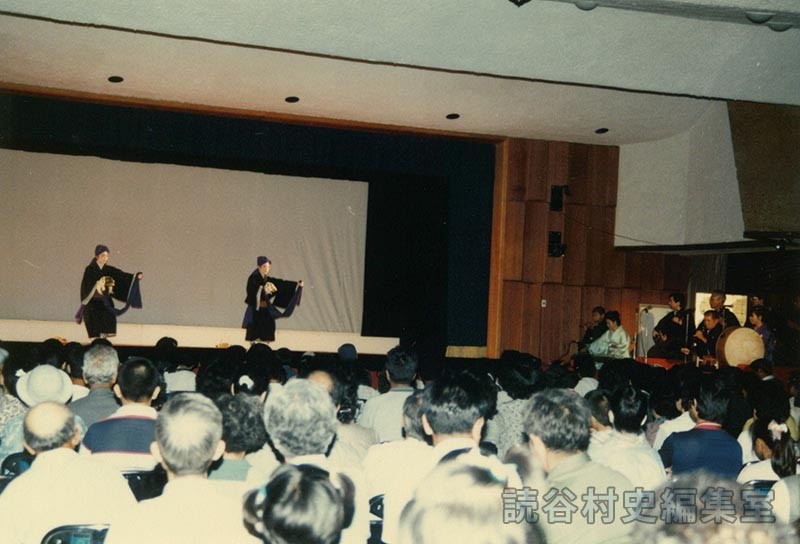 琉球舞踊発表会（福祉センター）