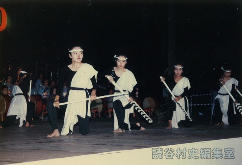 黒潮の詩　読谷高校（赤犬子琉球古典音楽大演奏会）