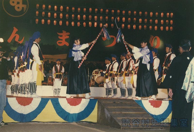 赤犬子入場　楚辺区（赤犬子琉球古典音楽大演奏会）