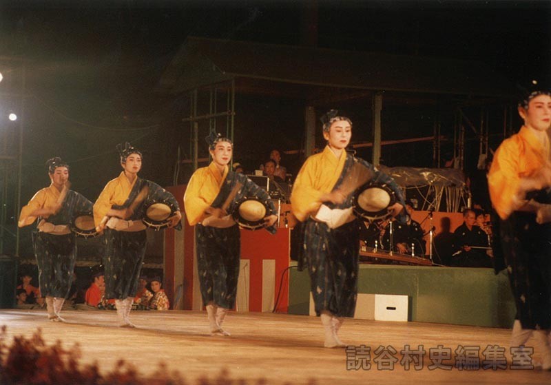 打組太鼓ばやし　金城末子琉舞道場（創作「進貢船」）