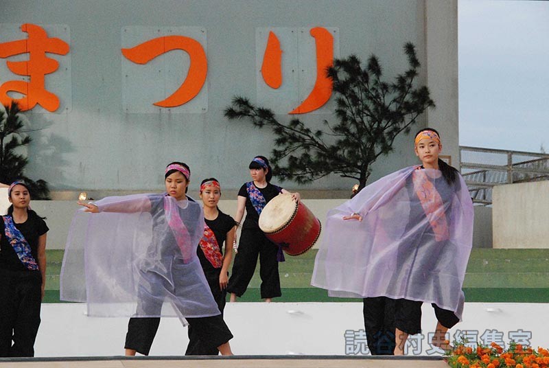 創作ダンス　読谷高校ダンス部