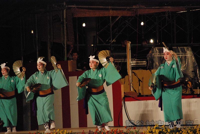 揚作田　金城末子琉舞道場（赤犬子琉球古典音楽大演奏会）