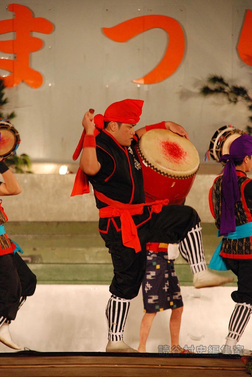 「送」エイサー　高志保青年会（創作「進貢船」）