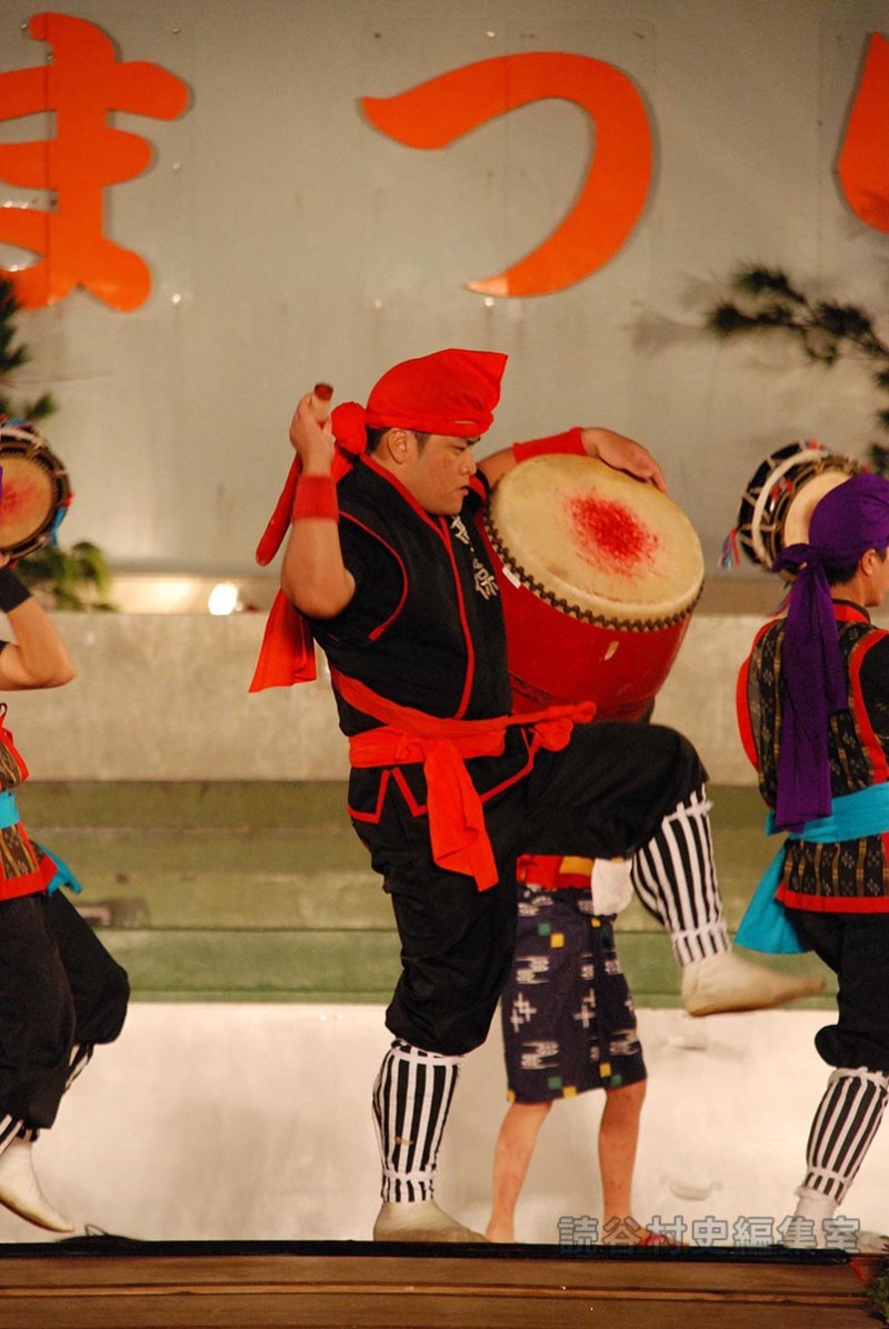 「送」エイサー　高志保青年会（創作「進貢船」）