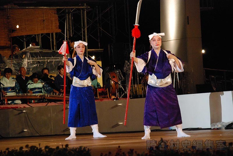 「宴」長刀　津波古アキ琉舞研究所（創作「進貢船」）