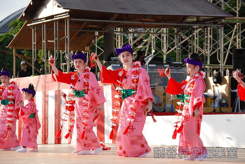 貫花　金城末子琉舞道場（受け継ごう読谷の心）