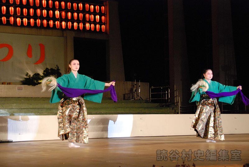 「宴」獅子舞　津波古アキ琉舞研究所（創作「進貢船」）