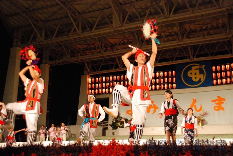 「送」エイサー　喜名青年会（創作「進貢船」）